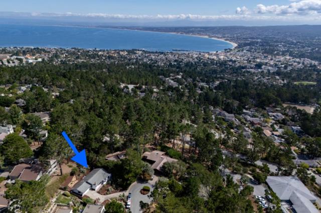 5 Stratford Place, Monterey CA: https://media.crmls.org/mediaz/82c28f47-89c2-42da-bd28-8452767f2bd2.jpg
