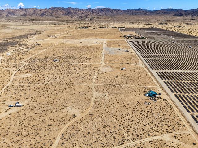 0 Sun Mesa Road, Joshua Tree CA: https://media.crmls.org/mediaz/82c2d5c0-b647-4f67-bc17-74cdcf1f4e14.jpg