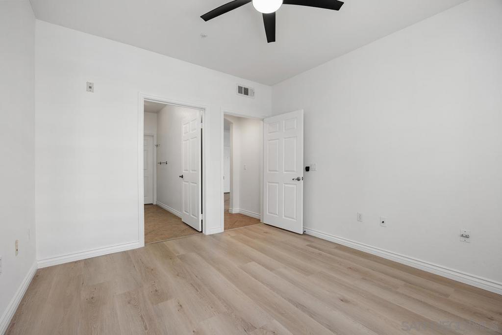 9263 Regents Rd - photo 16