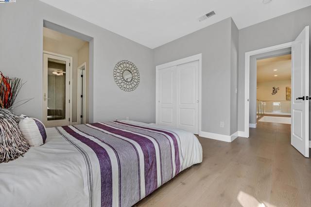 5719 Dimas Ct, Pleasanton CA: https://media.crmls.org/mediaz/82c35760-e31f-4424-b0fe-4533a73f9a4a.jpg
