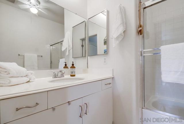 3534 Caminito El Rincon, San Diego CA: https://media.crmls.org/mediaz/82c38eb2-9b00-46b9-b89b-f04803f1aeed.jpg