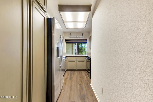 5728 Oak Bend Ln  -  HsHProd-15