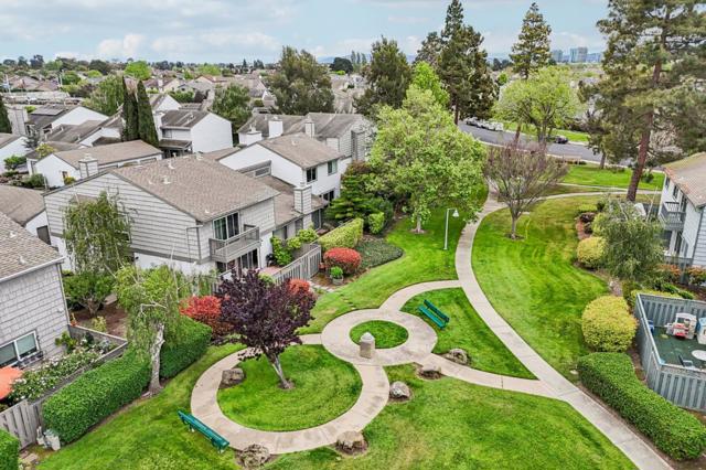 854 Erickson Lane, Foster City CA: https://media.crmls.org/mediaz/82c3e9c5-0d49-4cc6-9ad2-e58be910b759.jpg