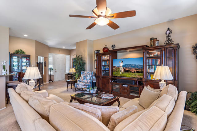 Image 10 of 60 For 43318 Heritage Palms Drive
