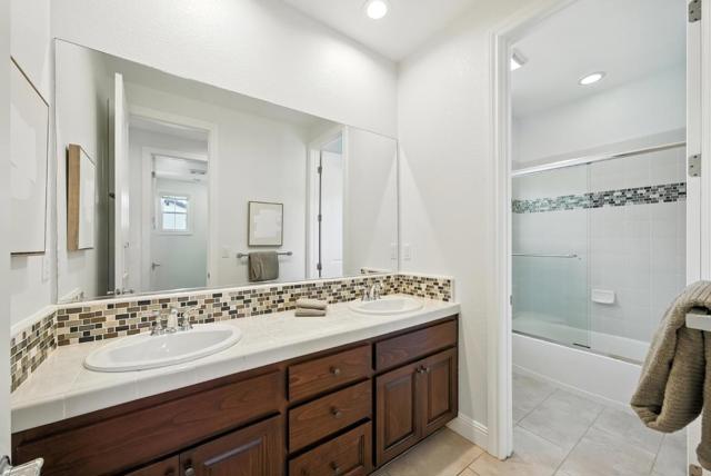 707 Torreya Avenue, Sunnyvale CA: https://media.crmls.org/mediaz/82c664ca-0160-4a64-8212-78bbf5713cf5.jpg