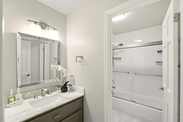 1010 Creekside Court, Morgan Hill CA: https://media.crmls.org/mediaz/82c76b56-c088-4fe0-bab6-3a007c006e55.jpg