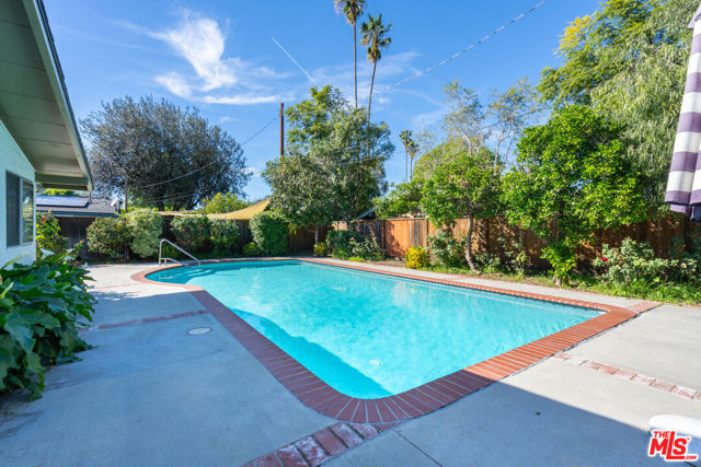 Image 29 of 46 For 19837 Gilmore Street