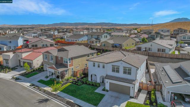 5498 Monte Vista Way, Antioch CA: https://media.crmls.org/mediaz/82c95682-9e22-4941-9f2d-1bdfe2605f82.jpg