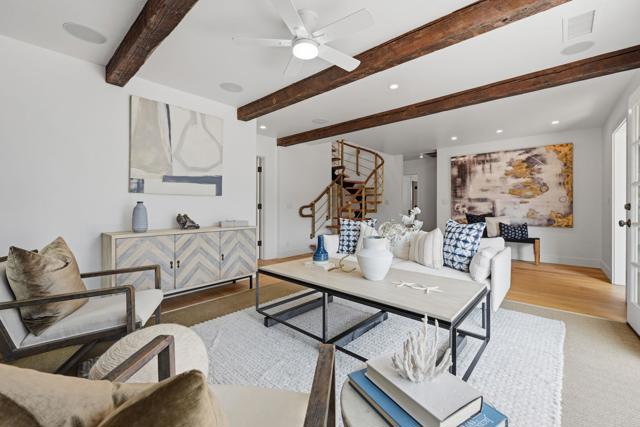 Detail Gallery Image 9 of 54 For 1820 Coast Bld, Del Mar,  CA 92014 - 4 Beds | 3/1 Baths