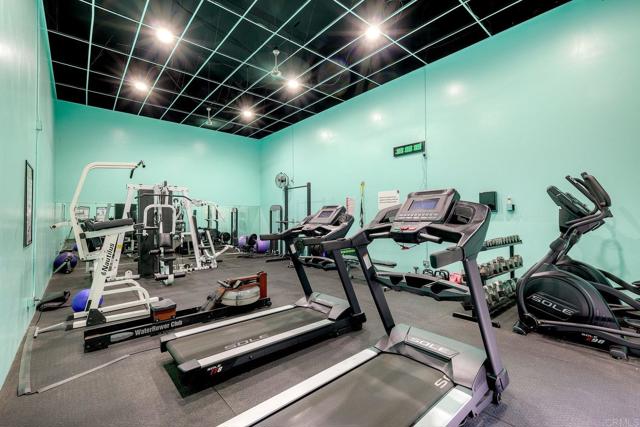 Detail Gallery Image 38 of 43 For 10250 Caminito Cuervo #15,  –,  CA 92108 - 2 Beds | 2 Baths