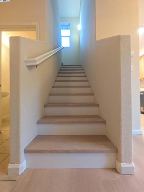 158 Fairview Ave, Bay Point CA: https://media.crmls.org/mediaz/82cc1f65-3c06-4b68-a1f5-fc93f1b0b6c6.jpg