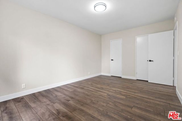 2749 Amber Wood Place, Thousand Oaks CA: https://media.crmls.org/mediaz/82cc2dab-7579-483c-b849-ec70bc128c52.jpg