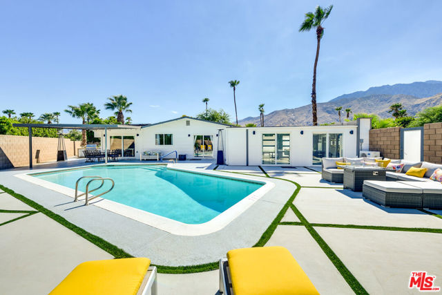 2146 N Blando Road, Palm Springs CA: https://media.crmls.org/mediaz/82cc93ee-0242-46df-b1c9-152522840bbb.jpg