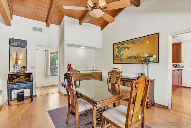 3176 Via Viejas, Alpine CA: https://media.crmls.org/mediaz/82cccc2e-0df9-4e30-865e-503c5960f3dc.jpg