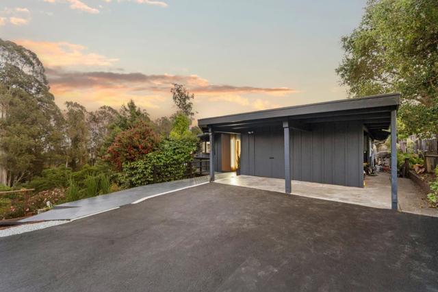 3628 Stance Avenue, Soquel CA: https://media.crmls.org/mediaz/82ccd59c-4f11-4141-9b38-3a04a4d45757.jpg