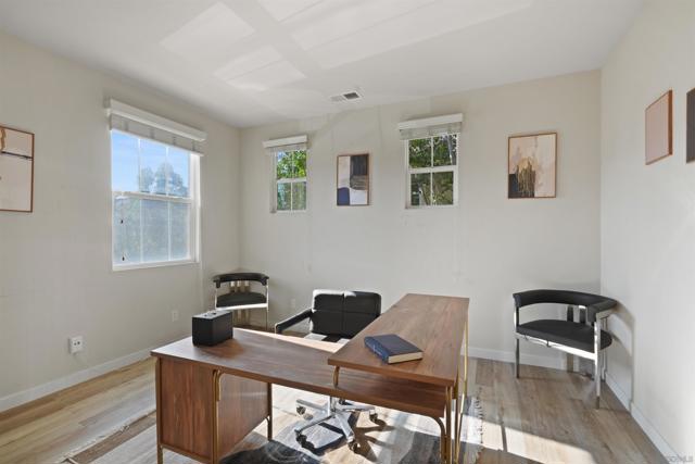 1445 Caminito Sicilia, Chula Vista CA: https://media.crmls.org/mediaz/82cd25df-ae01-4b69-9a14-93ecf9508c5a.jpg