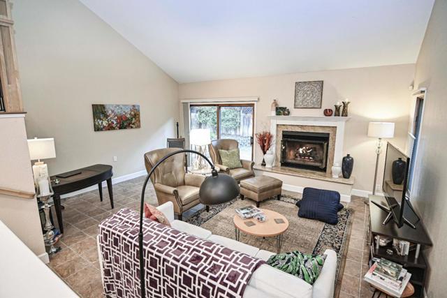 1924 Meridian Avenue, San Jose CA: https://media.crmls.org/mediaz/82cd8018-9ece-404e-8a9a-4d5183021da7.jpg