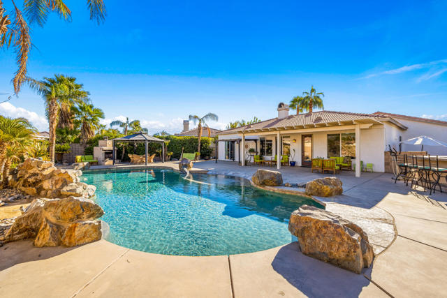 79704 Castille Drive, La Quinta CA: https://media.crmls.org/mediaz/82ce97b9-0572-4842-8e80-c8748b37e9ff.jpg