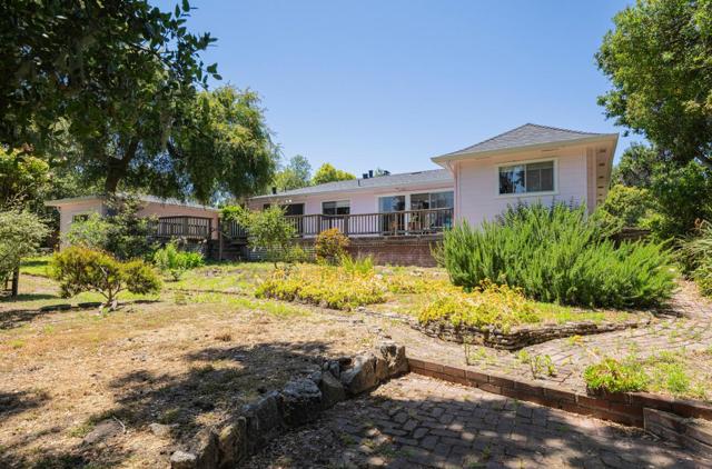 1171 Sylvan Place, Monterey CA: https://media.crmls.org/mediaz/82ceedc2-e465-493a-962e-d2246814ec2a.jpg