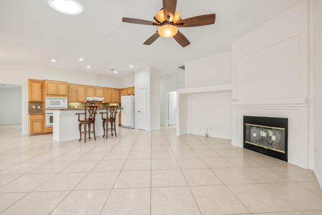 Image 11 of 49 For 79940 Hancock Court