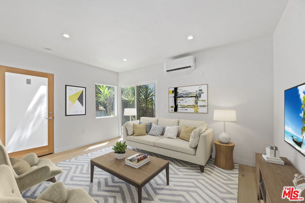 2210 Echo Park Avenue #2