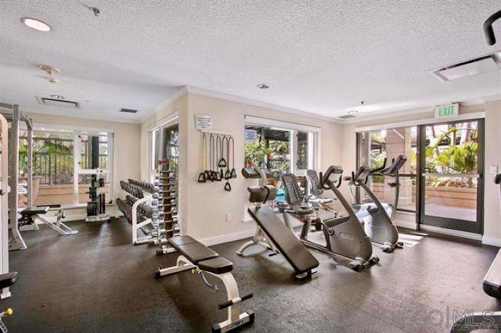 1199 Pacific Hwy - photo 16