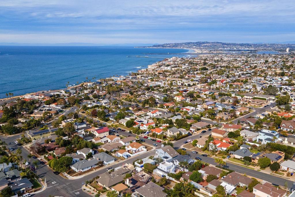 4552 Point Loma Avenue - photo 18