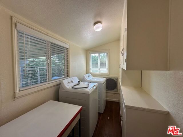 499 E 12th Street, Beaumont CA: https://media.crmls.org/mediaz/82d693b4-082b-4f7e-a154-a2c3e5fe1f00.jpg