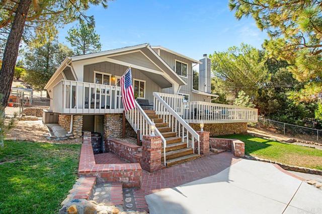8025 Lilac Lane