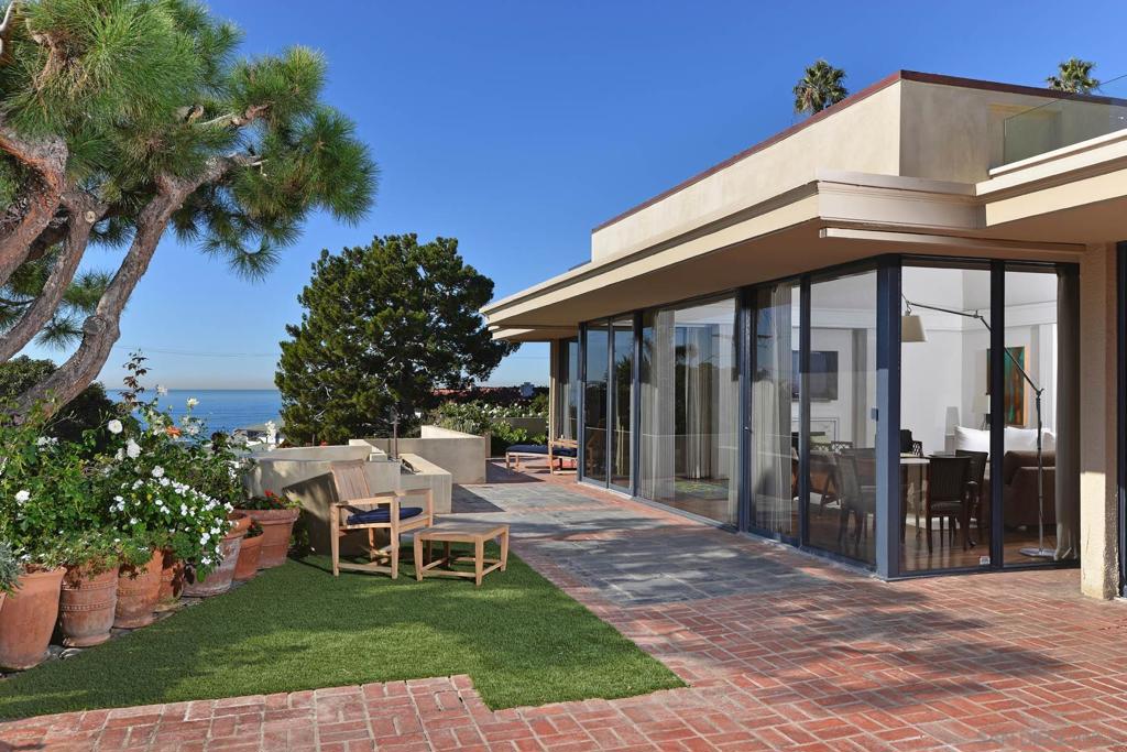 MLS #250037865SD image #9