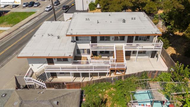 Image 12 of 21 For 2112 35th Ave
