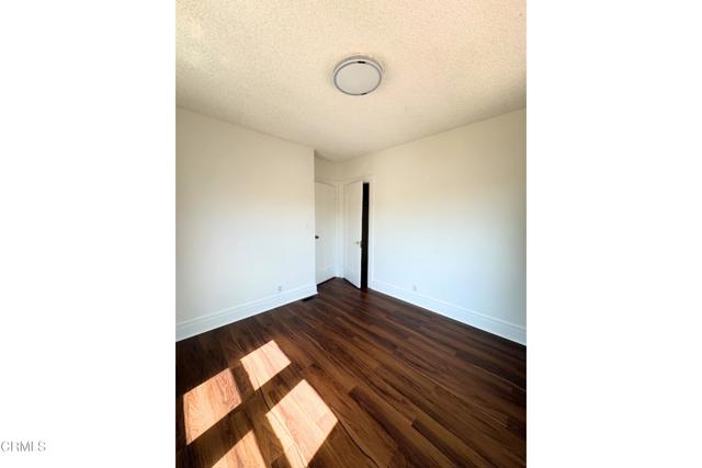 1255 N Dominion Avenue, Pasadena CA: https://media.crmls.org/mediaz/82d7f860-1e7a-4247-a773-69dc1dea4de2.jpg