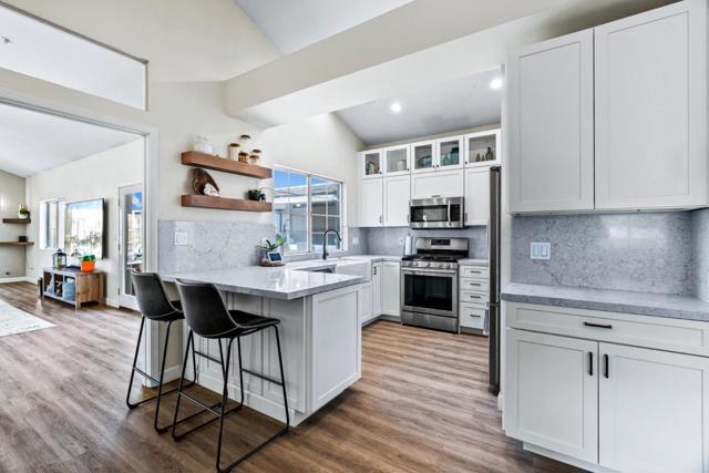 26446 Honor Lane, Salinas CA: https://media.crmls.org/mediaz/82d89d25-7c3c-437e-9a54-b97cb28ae9ee.jpg