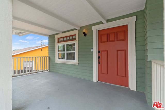 6163 Strickland Avenue, Los Angeles CA: https://media.crmls.org/mediaz/82d8f1f9-b1e7-4882-81d7-a06fce21e8b2.jpg