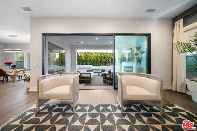 20643 W Wood Rose Court, Porter Ranch CA: https://media.crmls.org/mediaz/82db0a35-5145-4b45-b7fc-7e5e7f97b707.jpg