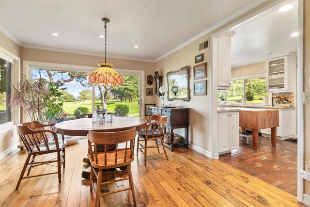 Detail Gallery Image 14 of 31 For 1377 Camino Teresa, Solana Beach,  CA 92075 - 3 Beds | 2/1 Baths