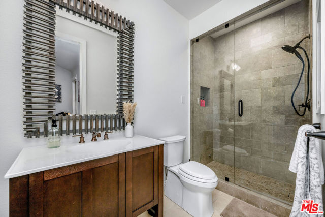 1 Falconridge Drive, Coto de Caza CA: https://media.crmls.org/mediaz/82ddaf97-55c3-41d8-bfee-a1e6710aafc1.jpg
