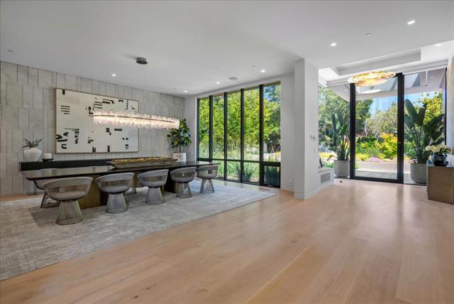 88 Tuscaloosa Avenue, Atherton CA: https://media.crmls.org/mediaz/82df4971-78a6-4836-abbb-8454c06ed53b.jpg