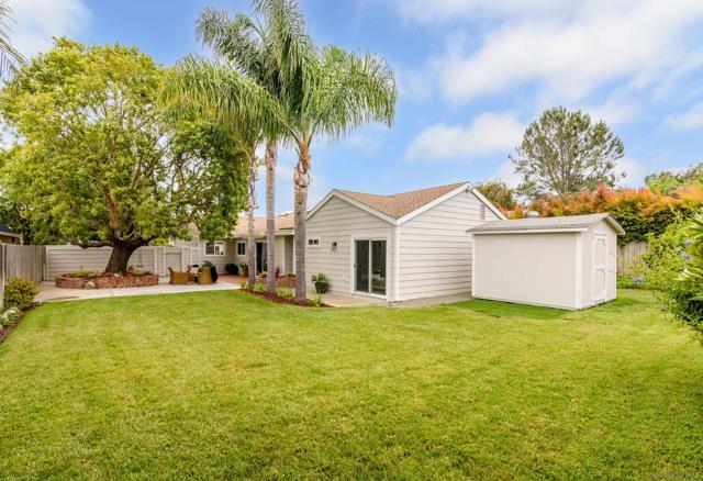 1130 Lake Ridge Dr, San Marcos CA: https://media.crmls.org/mediaz/82df62e4-8fab-4eb1-821f-cec9df8a4718.jpg