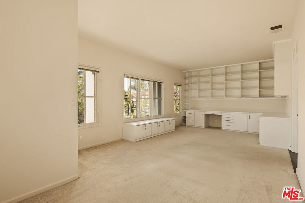 MLS #26985055 image #15