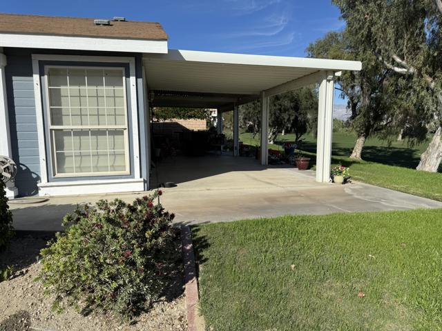 35610 Mexico Way, Thousand Palms CA: https://media.crmls.org/mediaz/82e1331e-a296-4faa-9387-a36265f5e8c9.jpg
