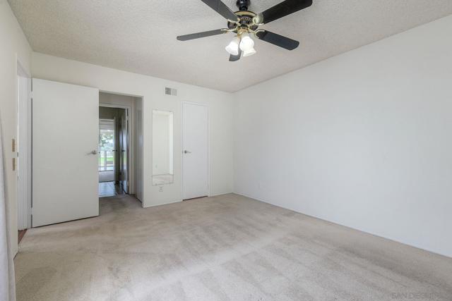 14745 Caminito Orense Este, San Diego CA: https://media.crmls.org/mediaz/82e1ba51-e3c7-4d45-a874-d99e8165f43a.jpg