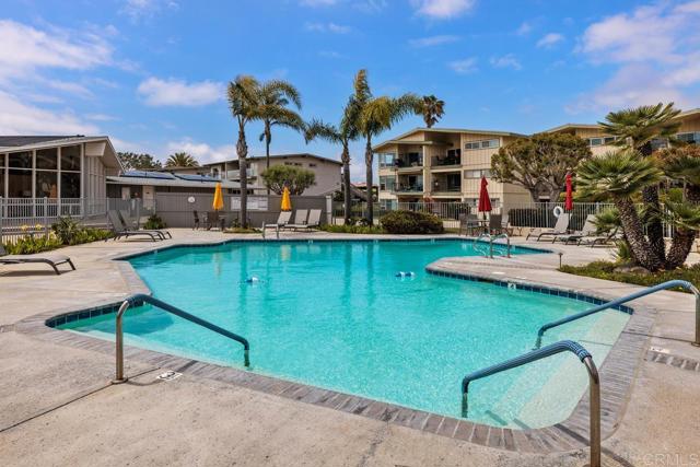 640 W Solana Circle # 11, Solana Beach, California 92075, 2 Bedrooms Bedrooms, ,2 BathroomsBathrooms,Residential Lease,For Rent,640 W Solana Circle # 11,CRNDP2304632