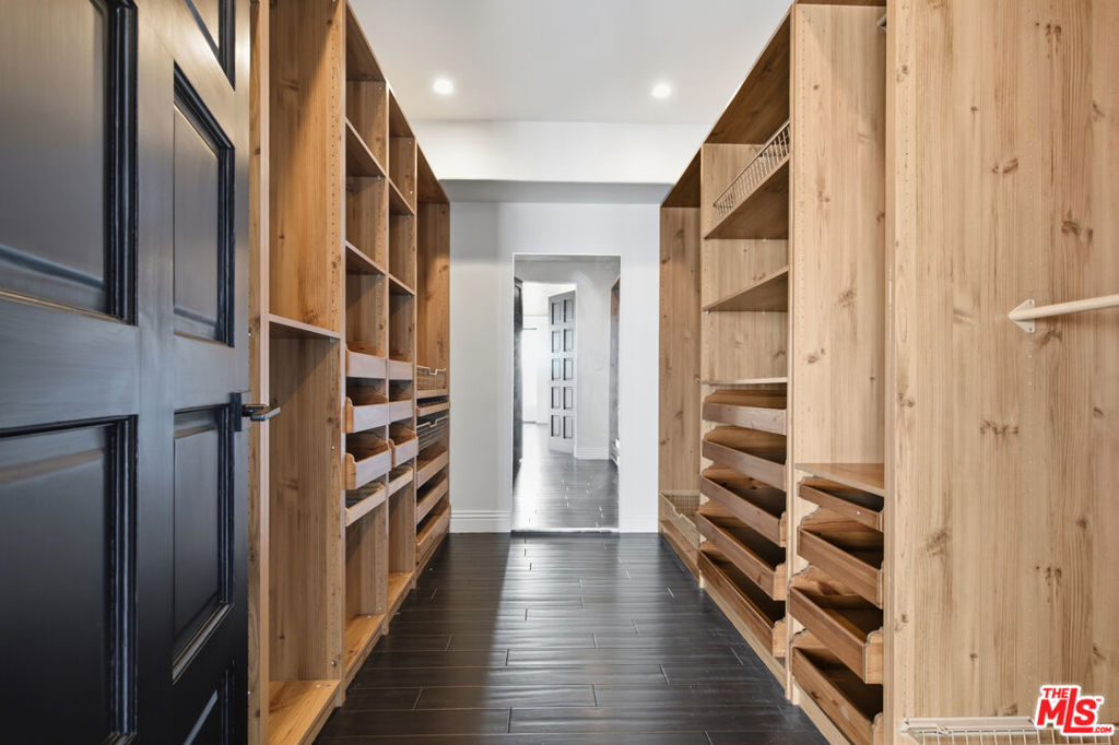 MLS #26838935 image #30