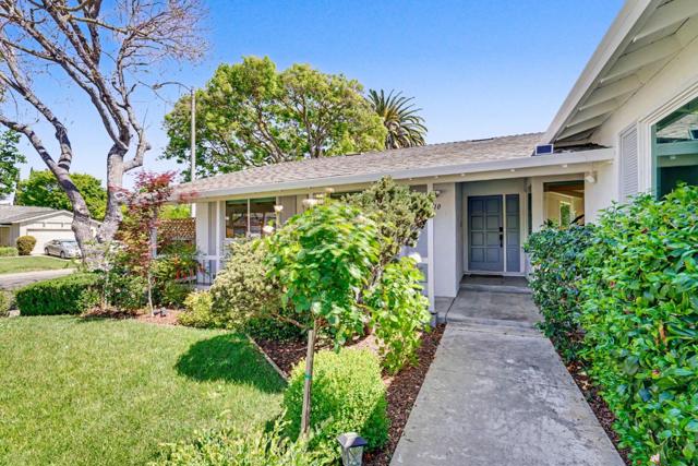 Image 7 of 68 For 710 Henderson Avenue