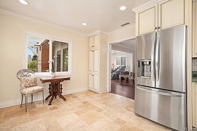 Detail Gallery Image 16 of 30 For 12941 via Esperia, Del Mar,  CA 92014 - 2 Beds | 1 Baths
