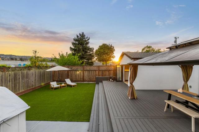 243 Aviador Avenue, Millbrae CA: https://media.crmls.org/mediaz/82e3ef13-5466-432d-8115-383fca2c9410.jpg