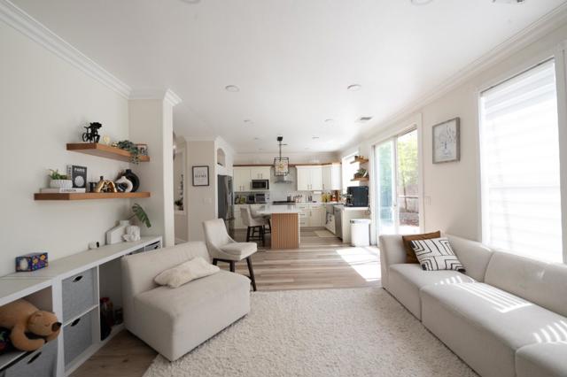 498 Esplanade Lane, San Jose CA: https://media.crmls.org/mediaz/82e4021f-9444-451c-bf32-bbc3ac3c0638.jpg