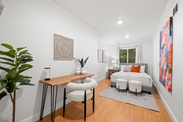 168 Sunrise Drive, Woodside CA: https://media.crmls.org/mediaz/82e53274-e1b2-4213-9edc-6a59e63034e4.jpg