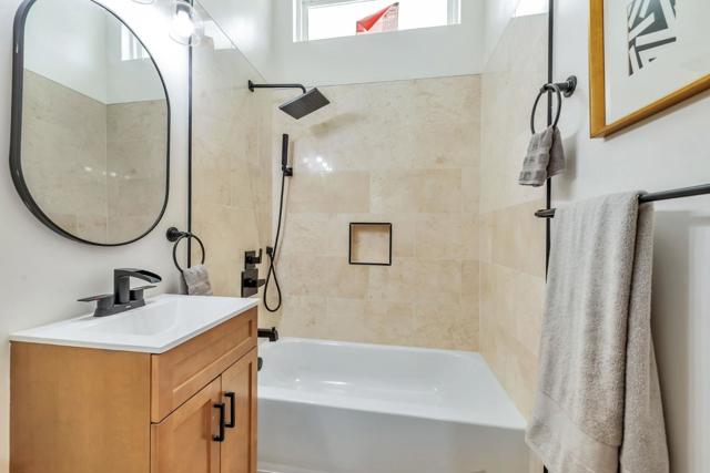 4225 Park Boulevard, Palo Alto CA: https://media.crmls.org/mediaz/82e62f17-4d45-4456-9736-cb062491e2d0.jpg